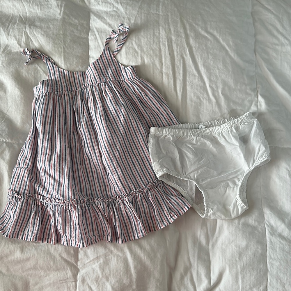 Baby Gap pinstripe dress w bloomer